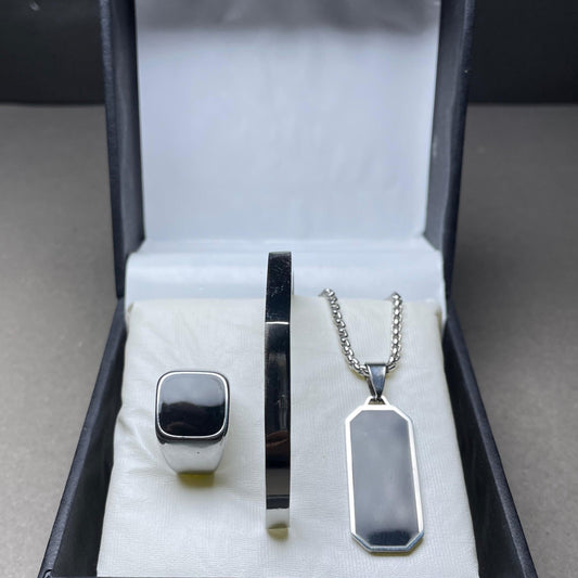 Eos Luxe Trio – Elegant Bracelet, Necklace, and Ring Set