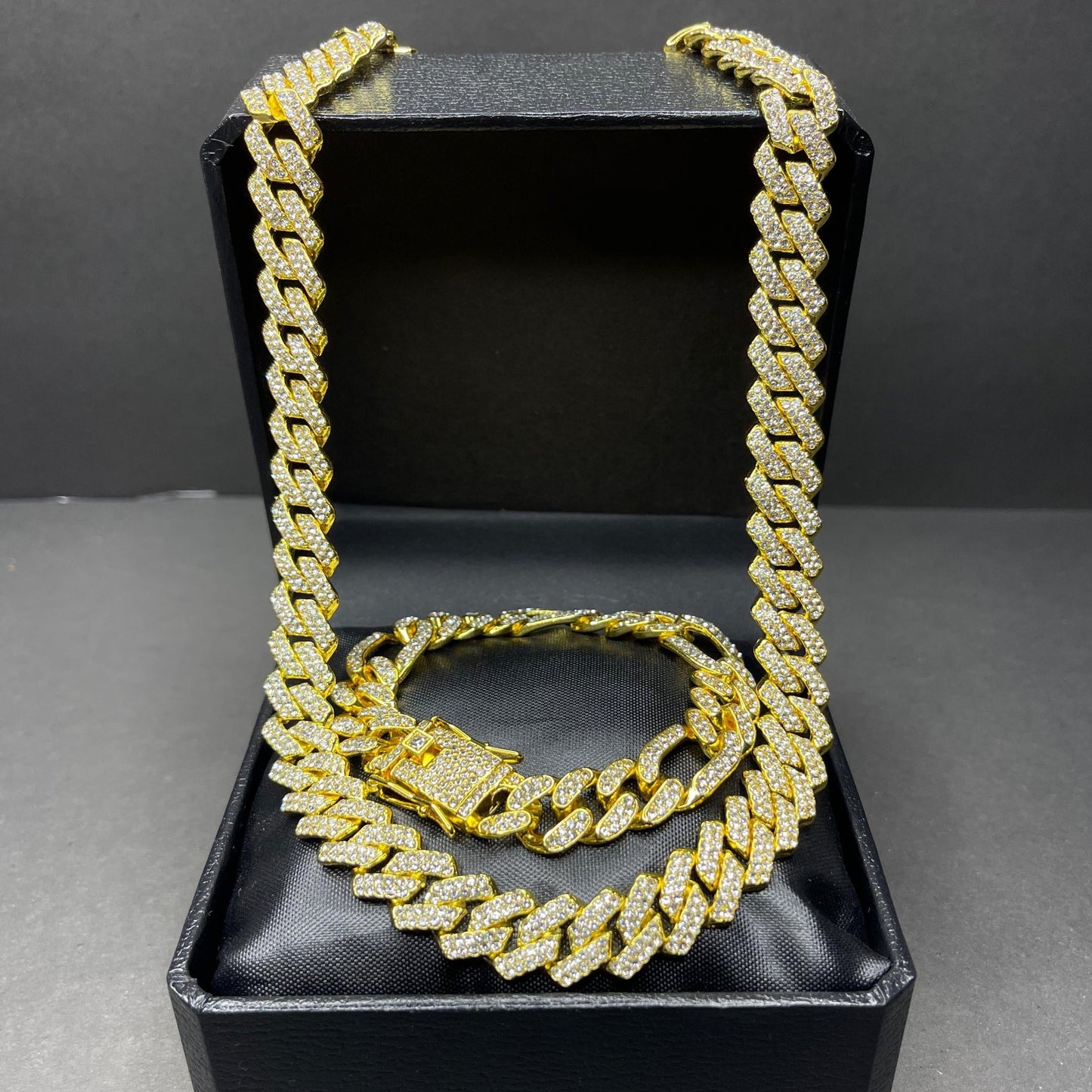 🟡Sun Blaze: Chain & Bracelet Set