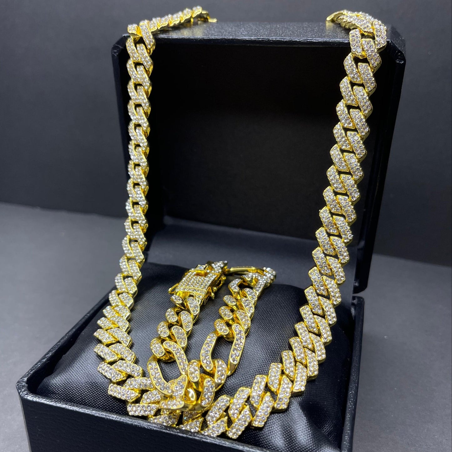 🟡Sun Blaze: Chain & Bracelet Set