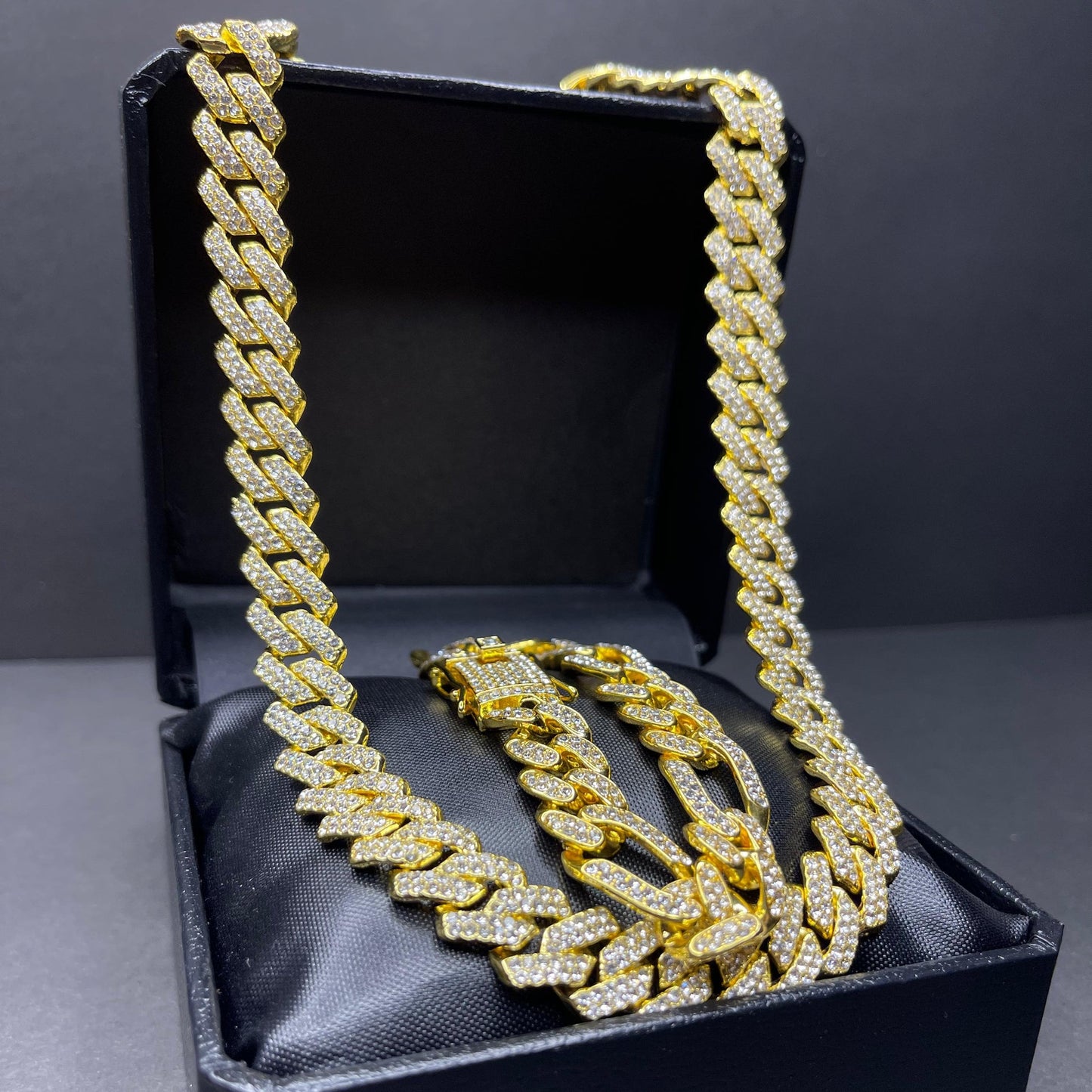 🟡Sun Blaze: Chain & Bracelet Set