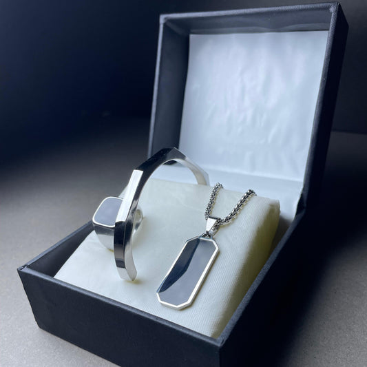 Eos Luxe Trio – Elegant Bracelet, Necklace, and Ring Set